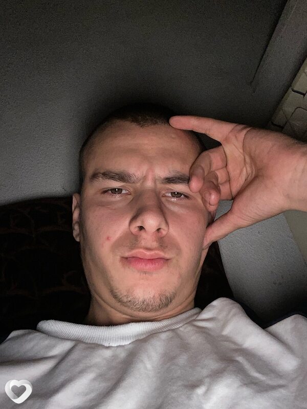 Дмитрий, 21, Евпатории — анкета №1875059