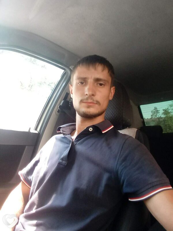 Геннадий, 31, Аксу — анкета №1875411