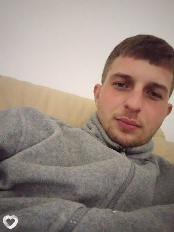 Павел, 26, Познань — анкета №1875885