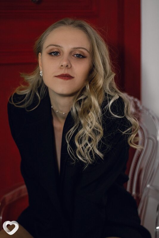 Алина, 24, Лунинце — анкета №1876369