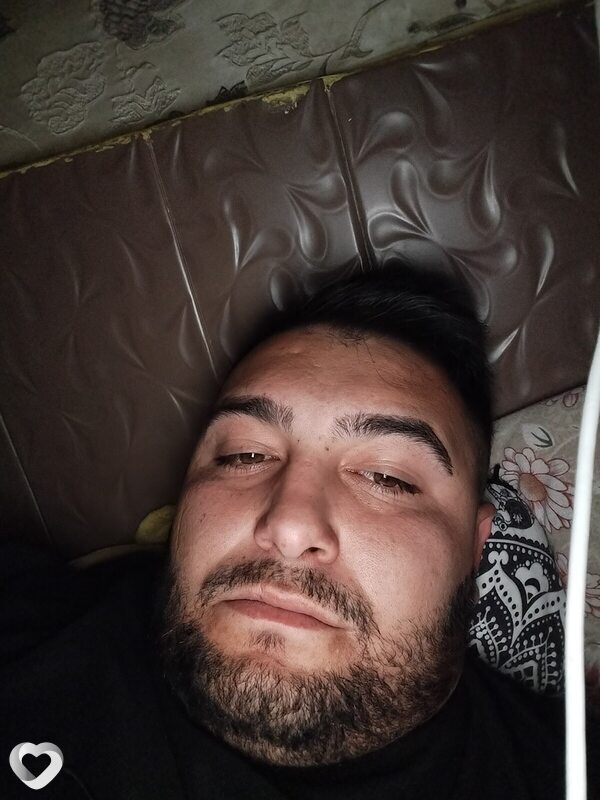 Yasmin, Târgoviște