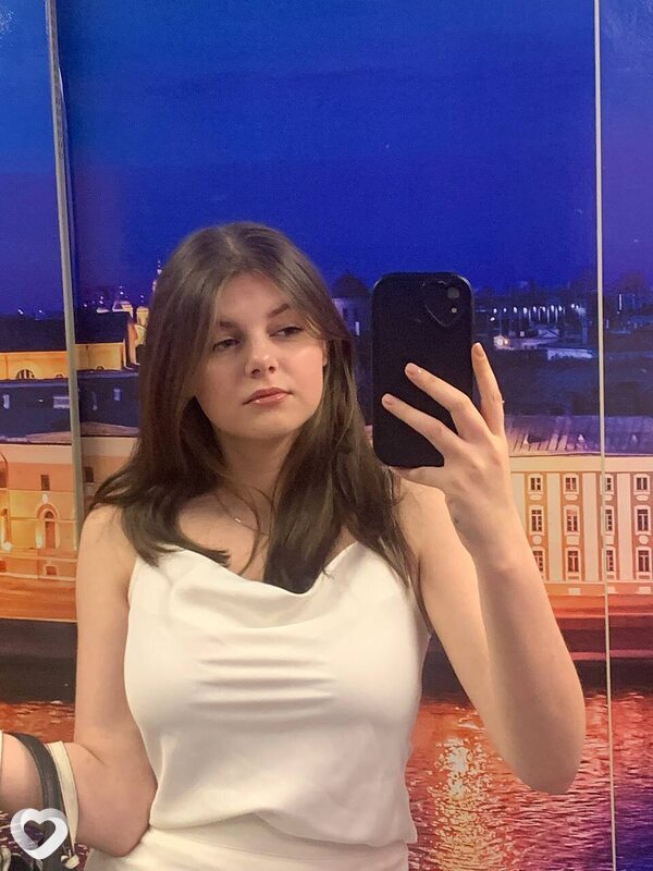 Даша, 23, Сочи — анкета №1876977