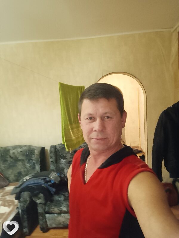 Leonid, 46, Новошахтинске — анкета №1880116