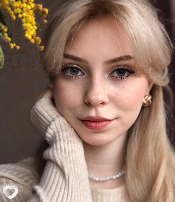 Алексия, 24, Нижневартовске — анкета №1884772