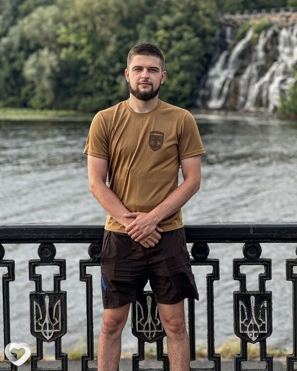 Александр, 26, Першотравенске — анкета №1886583