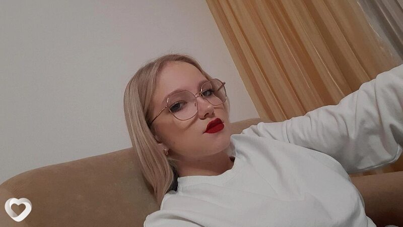 Виолетта, 20, Бобруйске — анкета №1885294