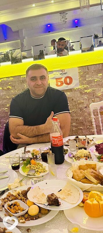 Эмил, Хаген