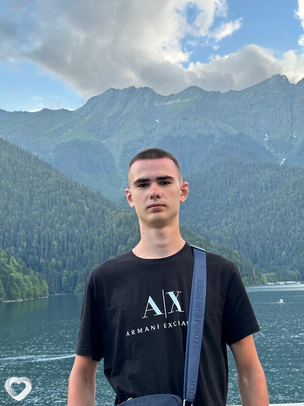 Максим, 23, Уральске — анкета №1893212