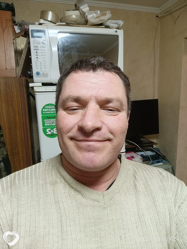 Виталий, 47, Ялте — анкета №1894583