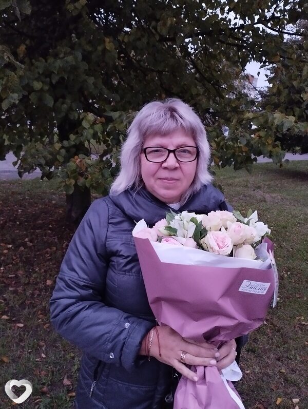 Лена, 48, Сморгони — анкета №1897358