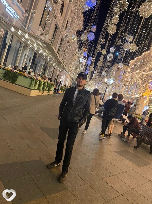Alex, 27, Воронеже — анкета №1900949