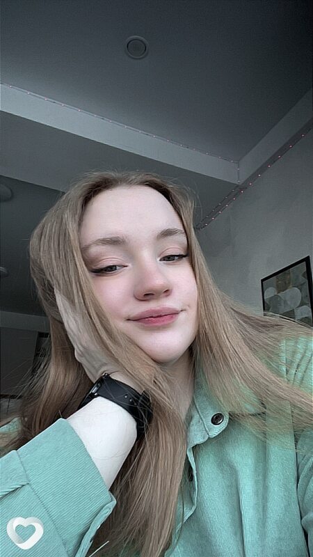 Екатерина, 21, Барнауле — анкета №1901230