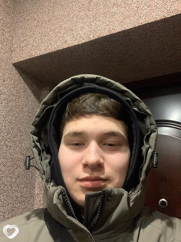 Давид, 21, Калининграде — анкета №1901209