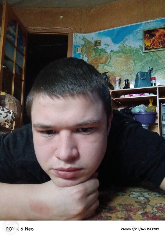 Максим, 21, Кирове — анкета №1901366