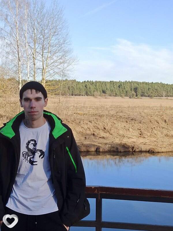 Дмитрий, 22, Курске — анкета №1902075