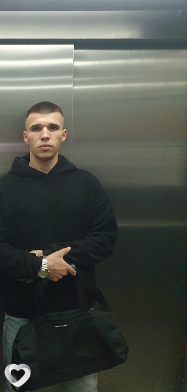 Михаил, 25, Новом Осколе — анкета №1902362
