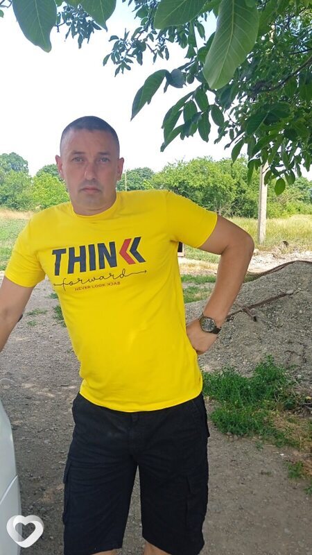 Юрий Бурлаков, 37, Лабинске — анкета №1902538