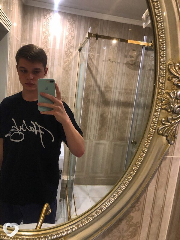 Кирилл, 23, Магнитогорске — анкета №1902522