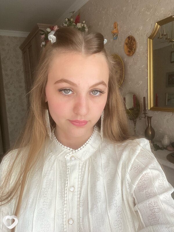 Ульяна, 20, Ростове-на-Дону — анкета №1903057