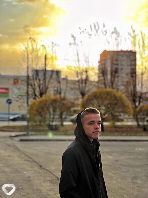 Никита, 19, Казани — анкета №1902567