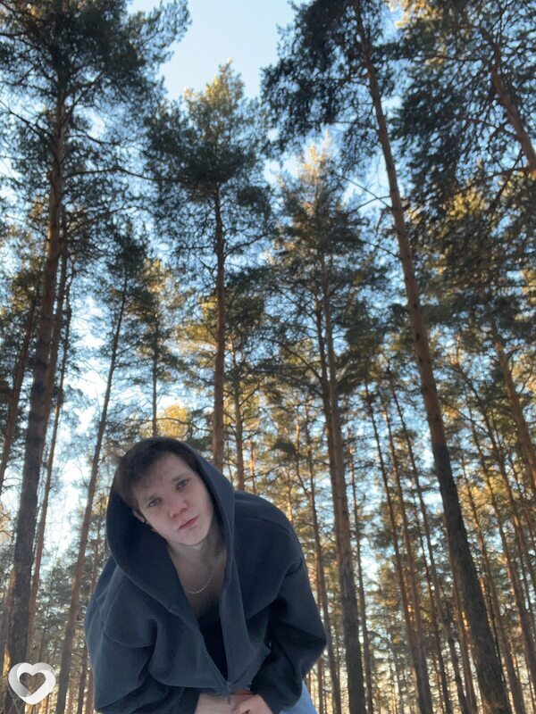 Илья, 20, Екатеринбурге — анкета №1903112