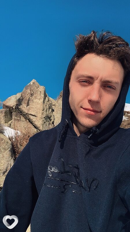Артем, 26, Алматы — анкета №1903266