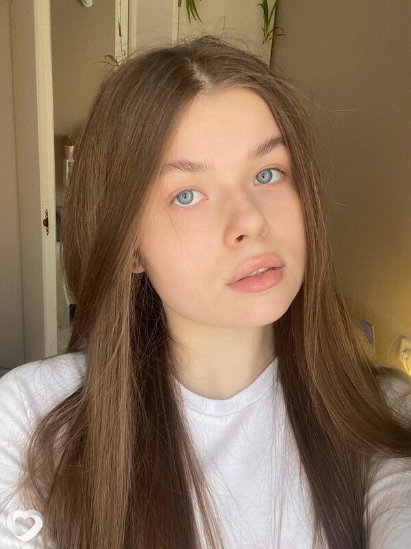 Юлия, 23, Красноярске — анкета №1903329