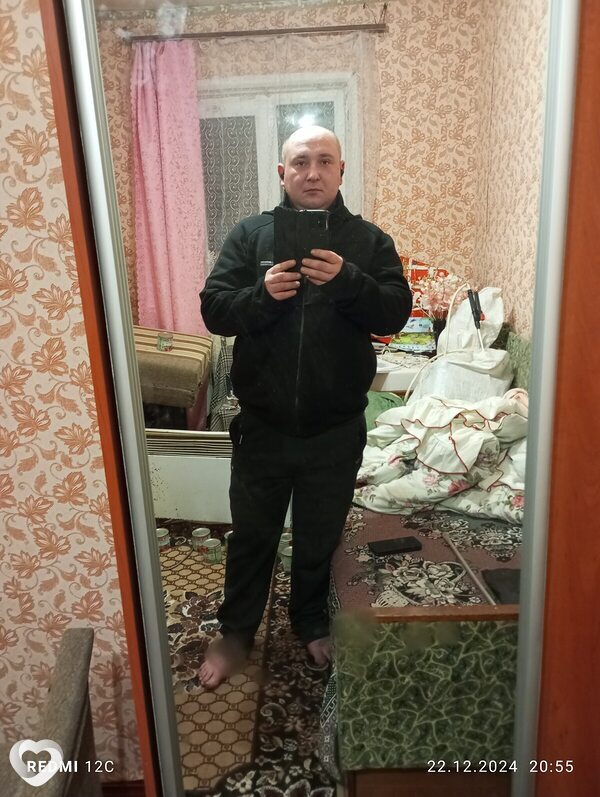 Артем, 36, Изюме — анкета №1904413