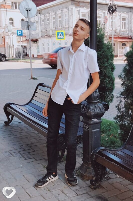 Даниил, 20, Москве — анкета №1906126