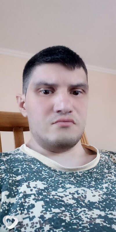 Бекир, Ангрен