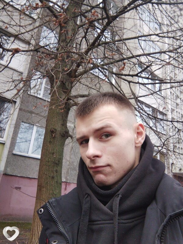 Владислав, 23, Гомеле — анкета №1907543