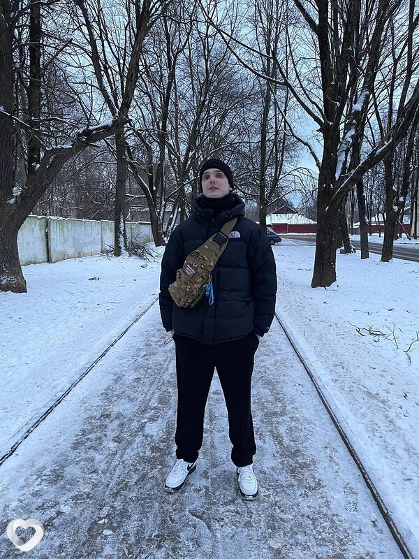Глеб, 24, Пскове — анкета №1907363