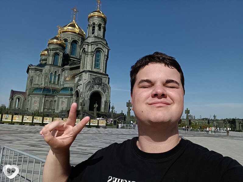 Максим, 21, Владимире — анкета №1907679