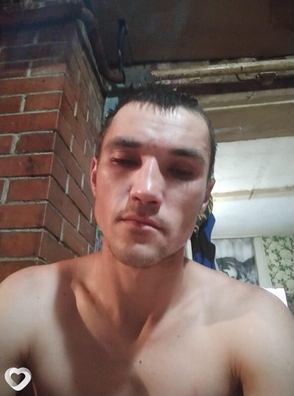 Максим, 28, Рубцовске — анкета №1907734