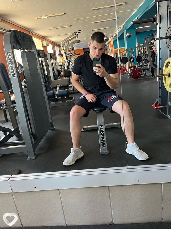 Дмитрий, 24, Рубцовске — анкета №1907635