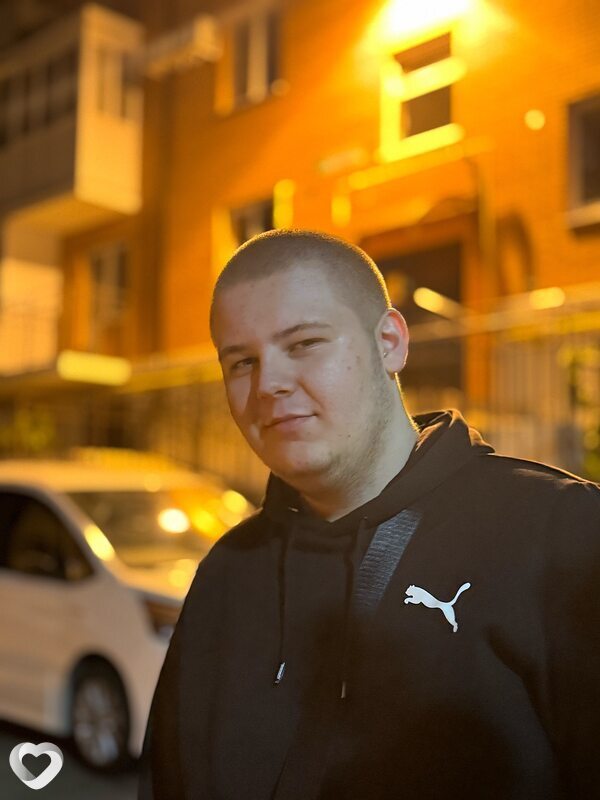 Юрий, 22, Новороссийске — анкета №1907647
