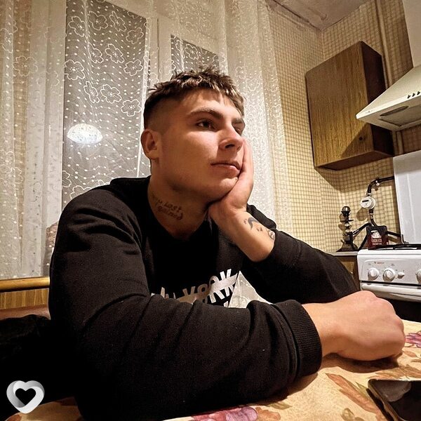 Женя, 23, Борисове — анкета №1908161