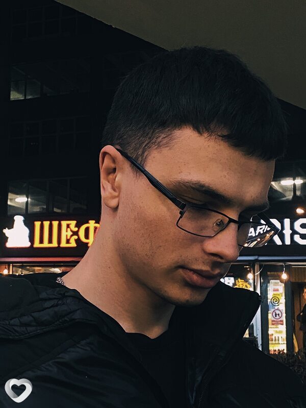 Михаил, 25, Москве — анкета №1909542