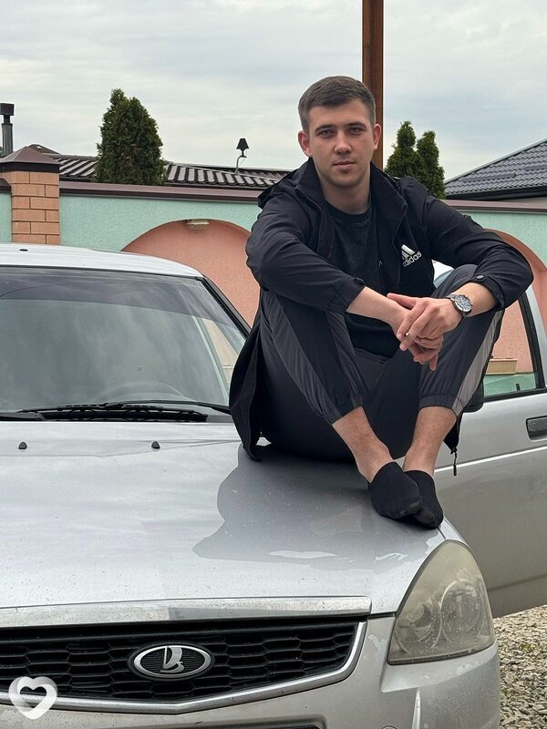 Иван, 24, Новороссийске — анкета №1910713