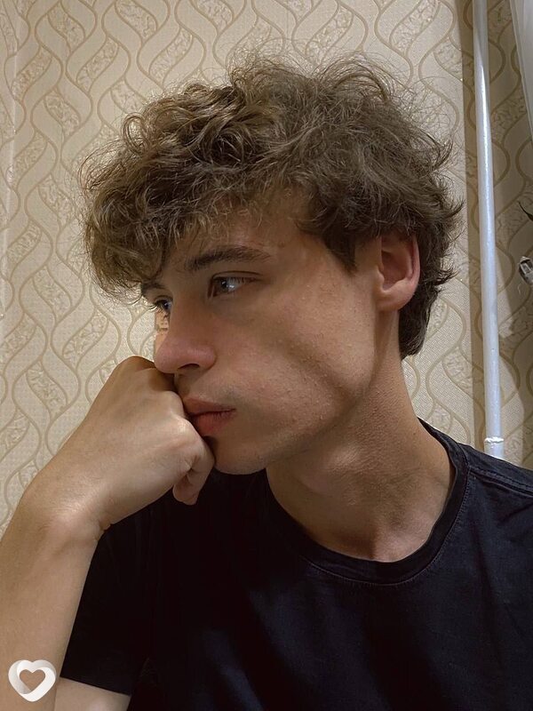 Станислав, 20, Ростове-на-Дону — анкета №1910729