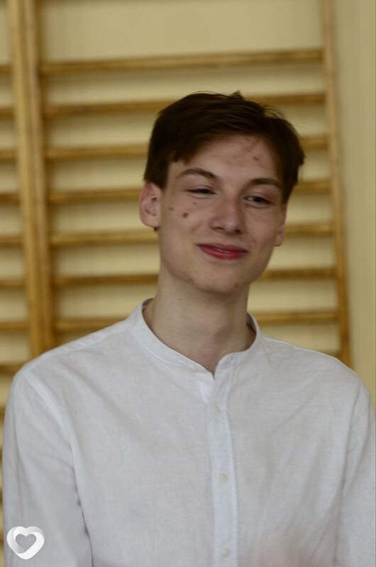 Максим, 20, Москве — анкета №1913128