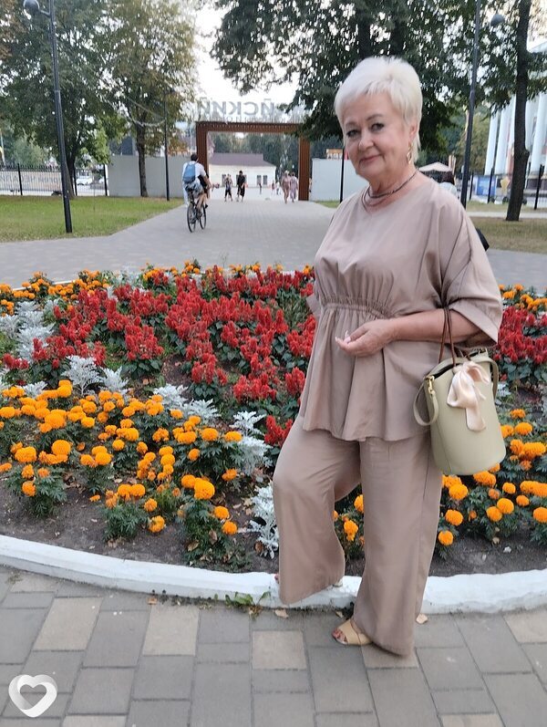 Елена, 60, Брянске — анкета №1913995