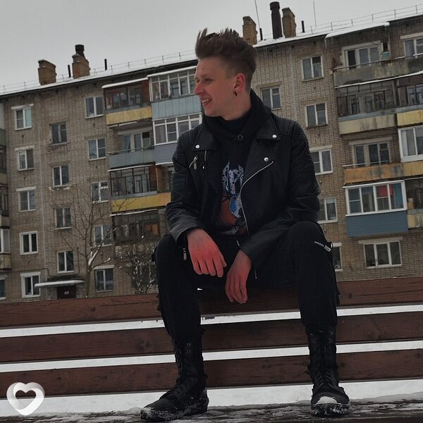 Иван, 24, Ярославле — анкета №1916622