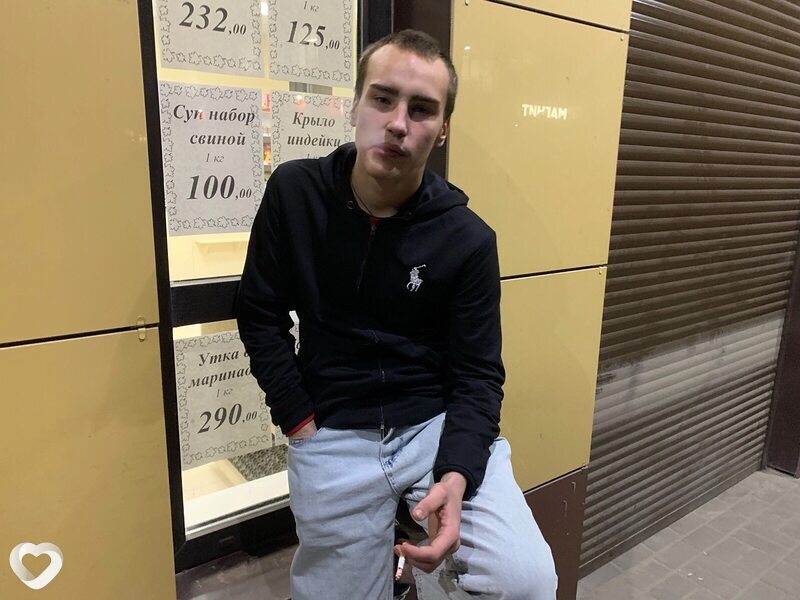 Андрей, 21, Волгограде — анкета №1917995