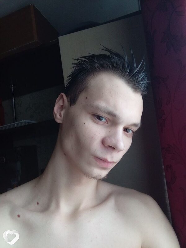 Андрей, 23, Омске — анкета №1919475