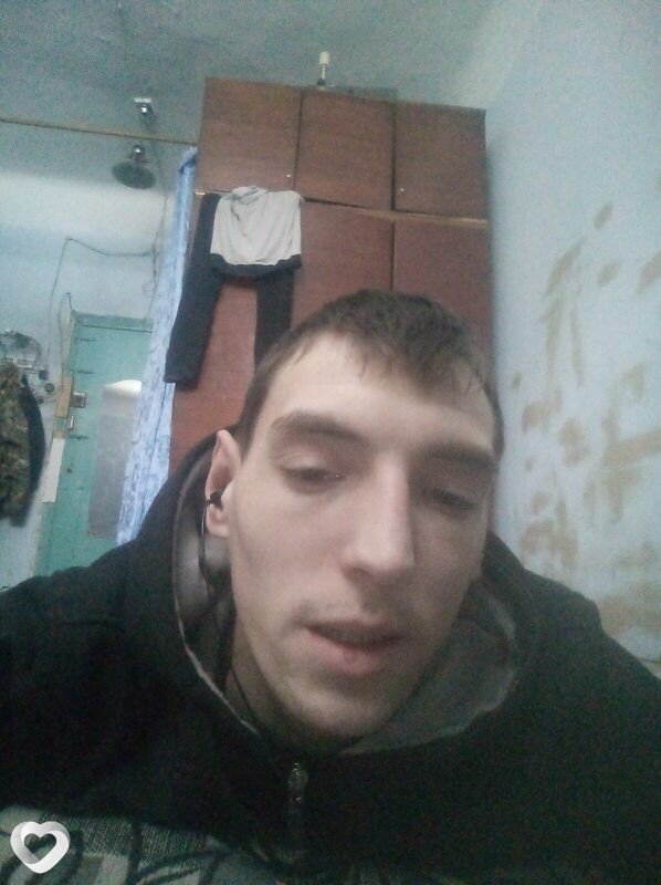 Дима, 27, Губахе — анкета №1919396