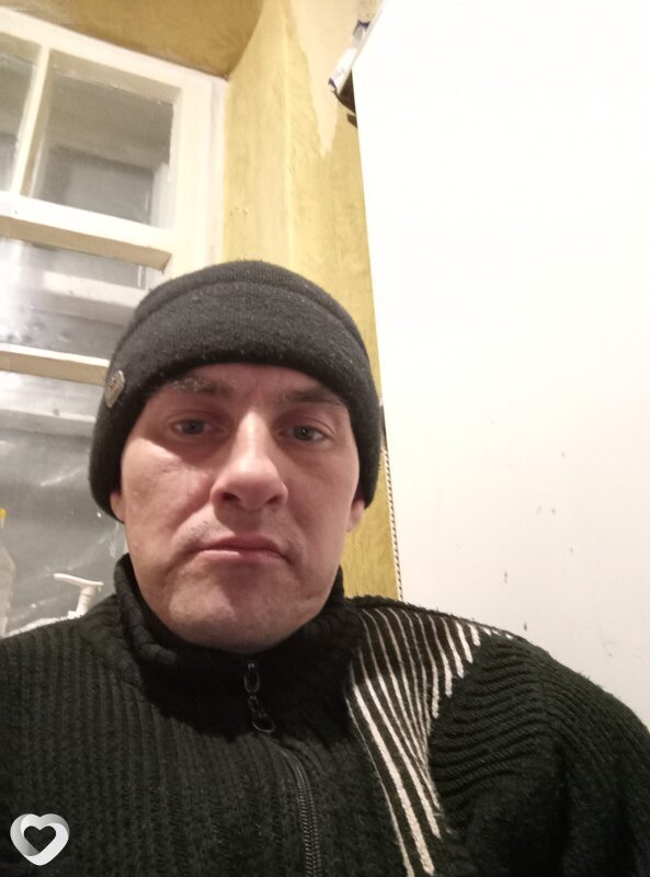 Денис, 37, Донецк (Ростовская Обл.) — анкета №1919776