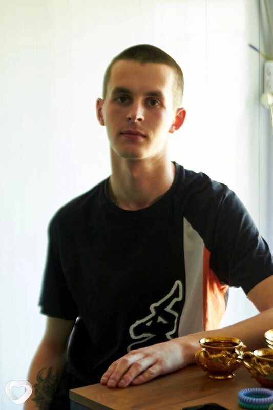 Дмитрий, 23, Железногорске — анкета №1919780