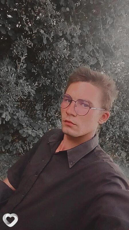 Антон, 24, Красногорске — анкета №1920068