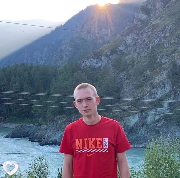 Егор, 23, Бийске — анкета №1920960